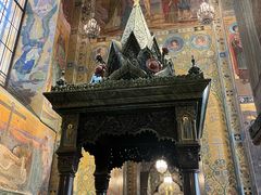 -滴血救世主教堂