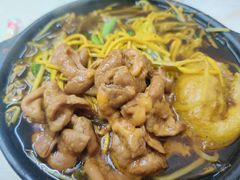 红烧肥肠砂锅-南湖胖子砂锅(南湖店)