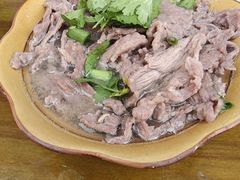 -小杨翘脚牛肉