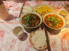 -耙吉吉川味小酒馆(本地人回头店)