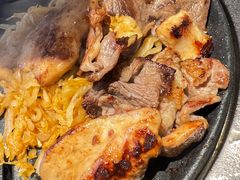 -明洞阿姨·韩式酱蟹烤肉·创意料理(三元桥店)