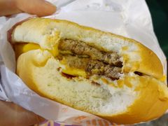 -麦当劳(静安寺店)