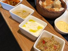 -Efes Turkish & Mediterranean Cuisine 艾菲斯餐厅(陆家嘴店)