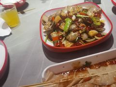 -丽伟的串·烧烤·砂锅(季景天地店)