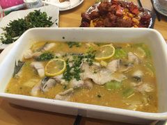 -乌镇那一年小院主题餐厅(甘泉西路店)