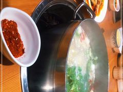 -大众跷脚牛肉馆·非遗传承单位(峨眉山店)