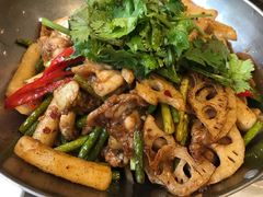 干锅牛蛙-阿英煲(凉城路店)