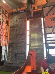 -嗨翻Hi-Fun竞技主题乐园·蹦床团建生日聚会(五棵松华熙店)