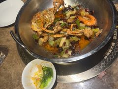 -七欣天香辣蟹火锅(上海银亿滨江店)