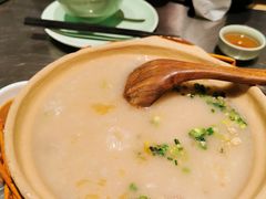 潮界生滚牛肉粥-潮界(虹桥新天地店)