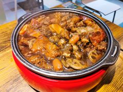 -吉吉向上炭烤鸡肉煲(大学城店)