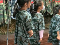 -亲兄弟真人CS团建拓展基地