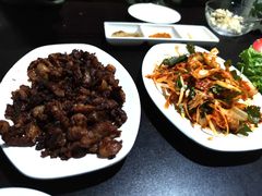 -炙热童年·老北京炙子烤肉(南锣鼓巷店)