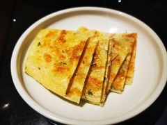 葱油飞饼-老头儿油爆虾·知味杭州(爱琴海购物中心)