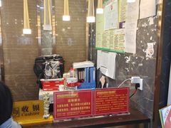 -布罗城堡自助烧烤(鸿通城购物中心店)