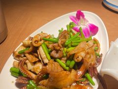 -波螺油子青岛本帮菜(银座店)