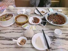 还有水煮牛肉-金百万烤鸭店(马甸店)