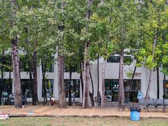 -蓝地时尚庄园(北京清河营地铁站店)