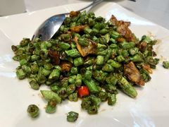 XO酱蛤蜊肉配新鲜四季豆-鹿港小镇(金虹桥国际中心店)