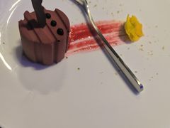 -逸馥荟(人广来福士店)