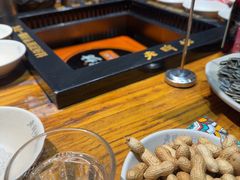 -老牌坊云南鱼豆花火锅(爱建店)
