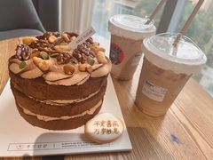 -半勺舒舒生日蛋糕店