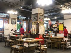 大堂-矮板凳老火锅(宽窄巷子店)