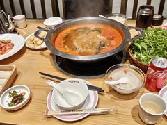 -老凯俚酸汤鱼(多彩城店)