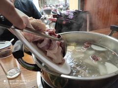 -阿汉名材老鸡汤饭店(金鸡岭店)