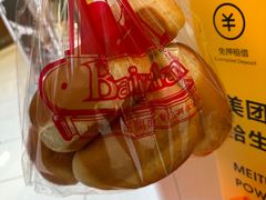 -白玉兰食品甜凤店(合生汇店)