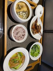 -臻康乃馨月子中心(集美店)
