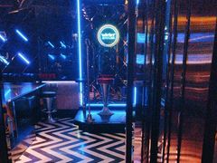 -温莎KTV(珠江路店)
