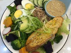 -丽莎沙拉轻食餐厅(国贸店)