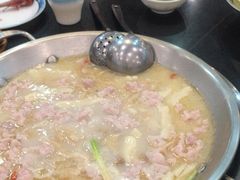 -老来福·非遗酸汤兔(凯旋路店)