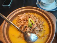 -凤凰湘语·平价海鲜餐厅(浦东旗舰店)