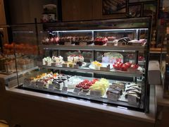 面包甜点陈列柜-巴黎贝甜(大宁国际商业广场店)