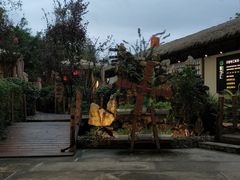 -二荆条·蜀鲜汇城市森林火锅