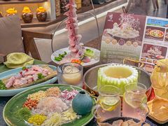 -得意咚瓜·顺德鱼生·冬瓜火锅(深圳首店)