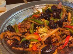 -小鱼小牛·鱼牛干锅·脆鱼火锅(世欧广场店)