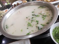 -雪野鱼头大王邢府公老店(雪野湖店)