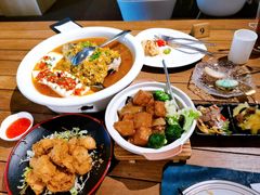 剁椒鱼头-T館·花园艺术餐厅
