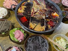 -正南齊北重庆老火锅(光华村直营店)