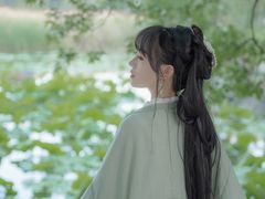 -翩若国风汉服体验馆