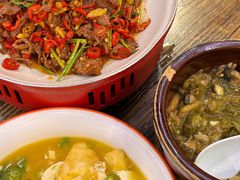 -呷湘厨·鱼汤捞饭·剁椒鱼头·辣椒炒肉(国家会展中心店)