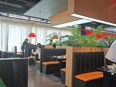 -魁牛·潮汕牛肉自助火锅(沈辽路万达店)