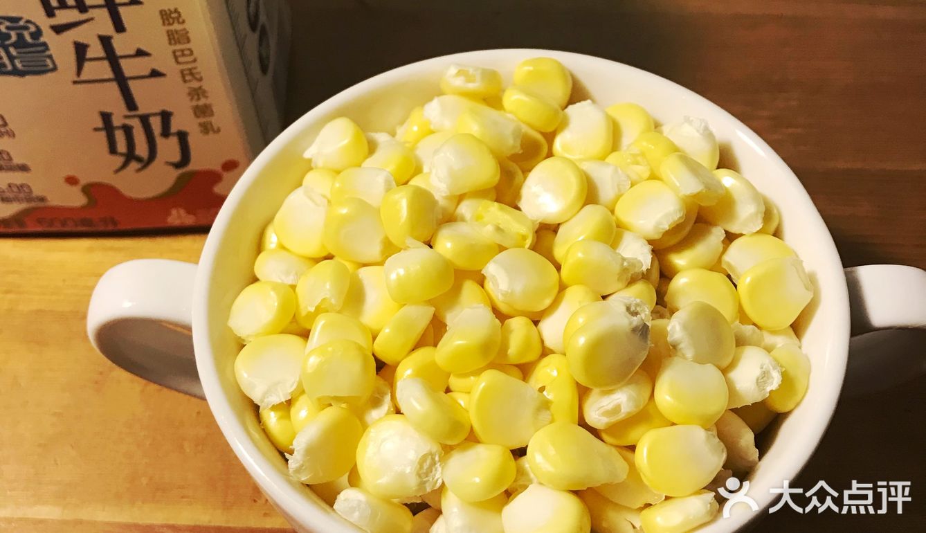 清晨的治愈系特饮—牛奶玉米汁