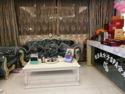 -悦芳庭美肤美体品牌集合店