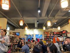 大堂-肖肖酸萝卜鱼火锅(总店)