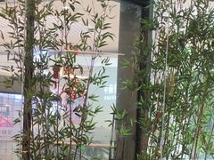 -爱碗亭·鲜炒湖南菜(壹城中心店)