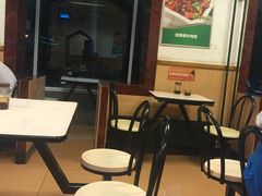 大堂-西部马华清真兰州牛肉面·烧烤夜市(关东店)